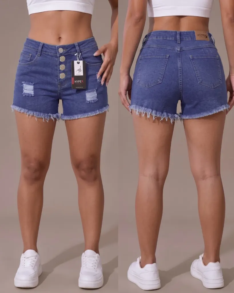 Short strech rasgado de 4 botones con basta deshilachada