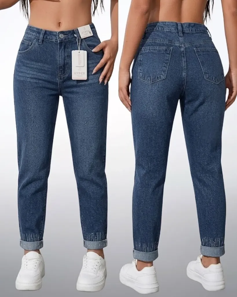 Mom jean rigido con brillos en la basta